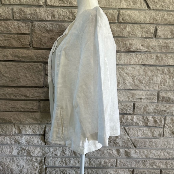Chico's Women's Solid Linen Jacket Casual Modern Alabaster w/zip. Size 2 White - Picture 3 of 8